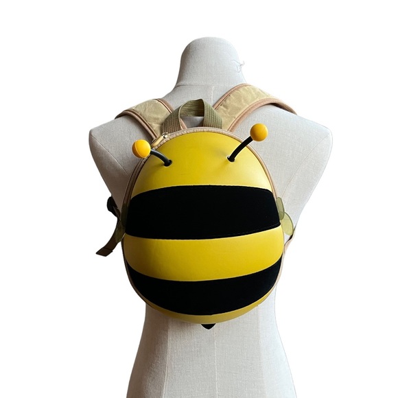 Cute Bee Backpack for kids - Picture 2 of 13